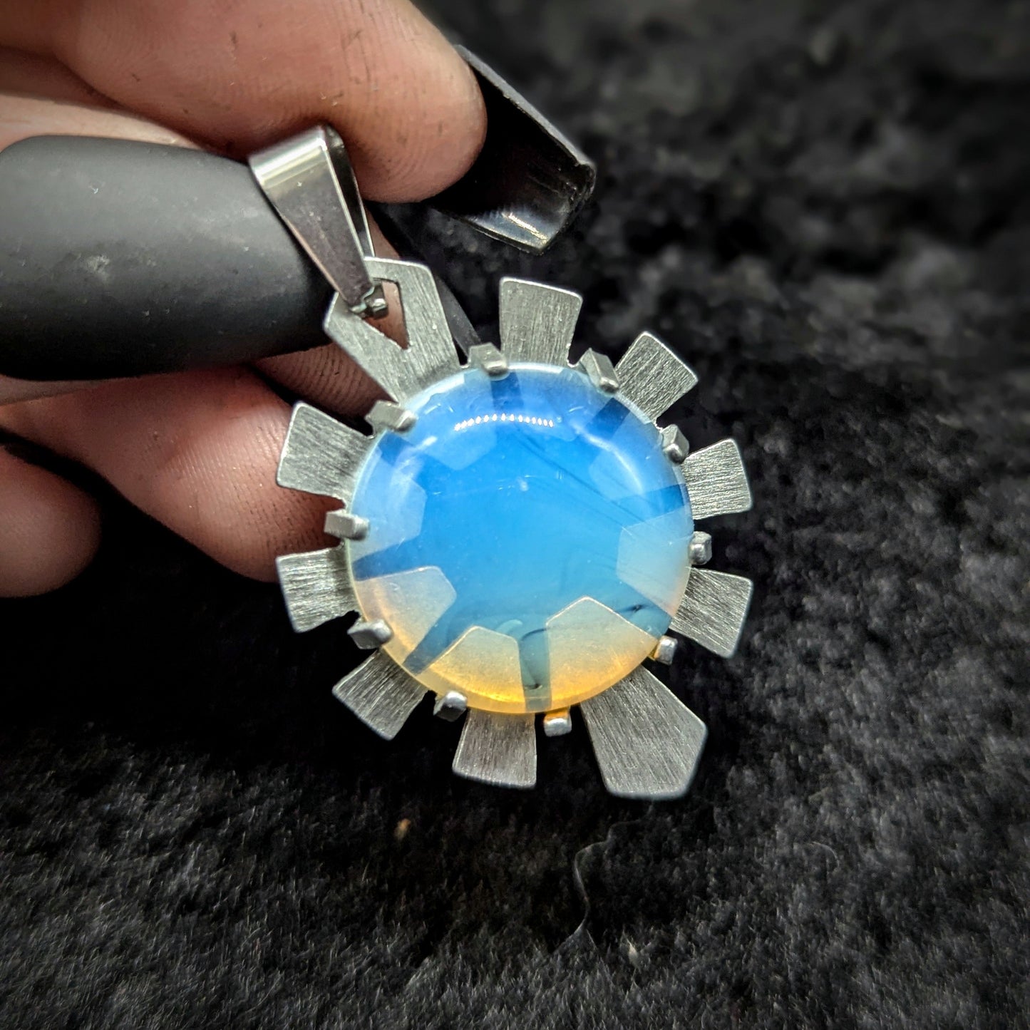 HYPERDRIVE Pendant / Opalite / Aluminum