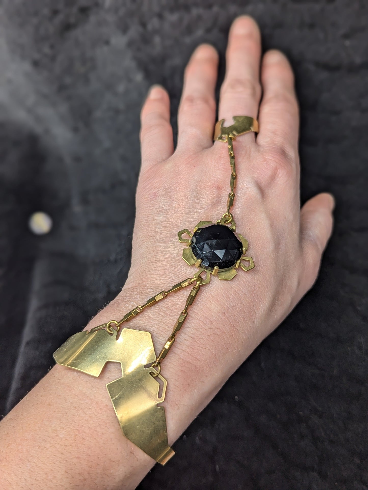 Single GEM Hand Piece / Brass / Black Onyx