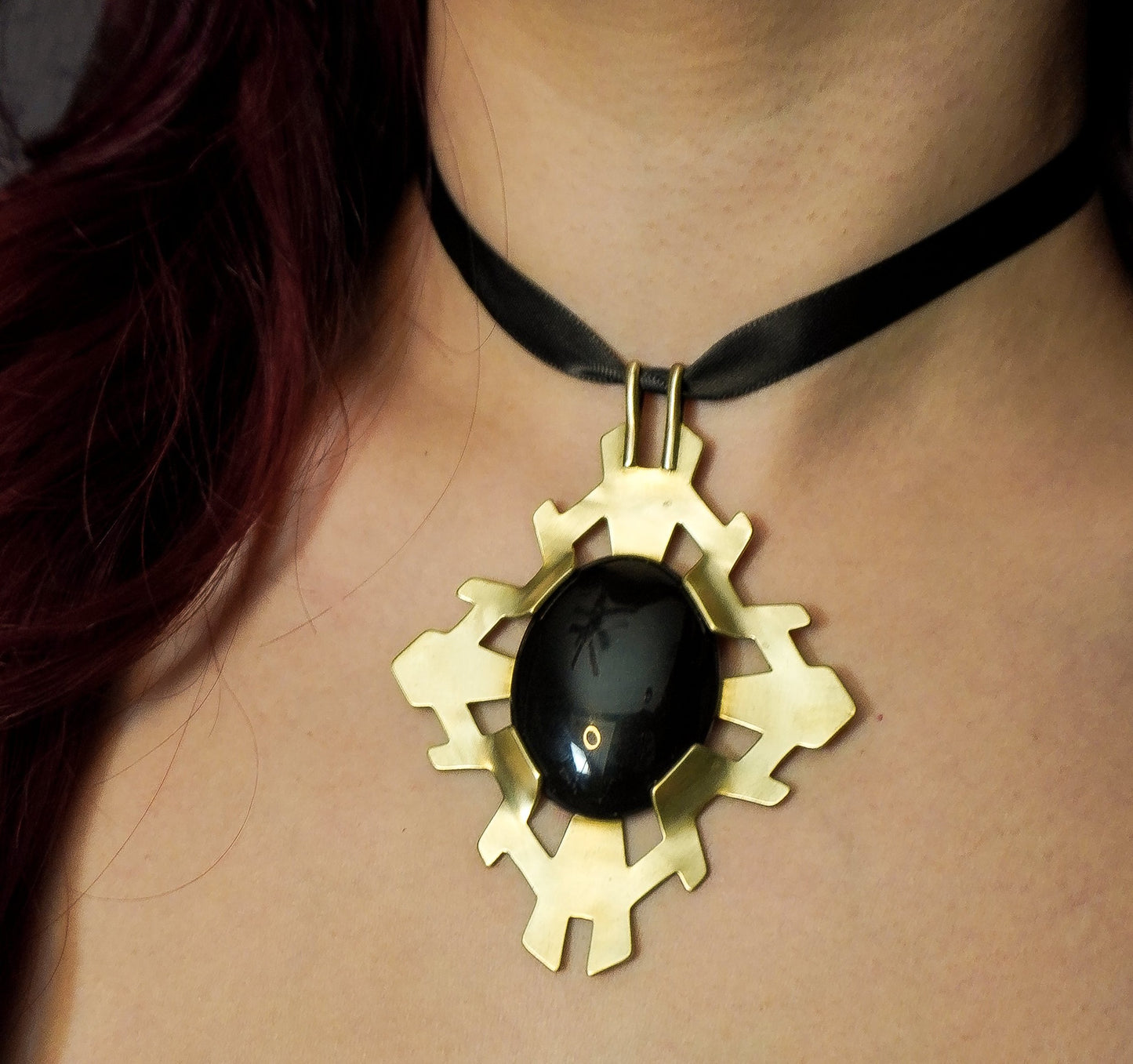 REGENCY Pendant/ Black Agate/ Brass