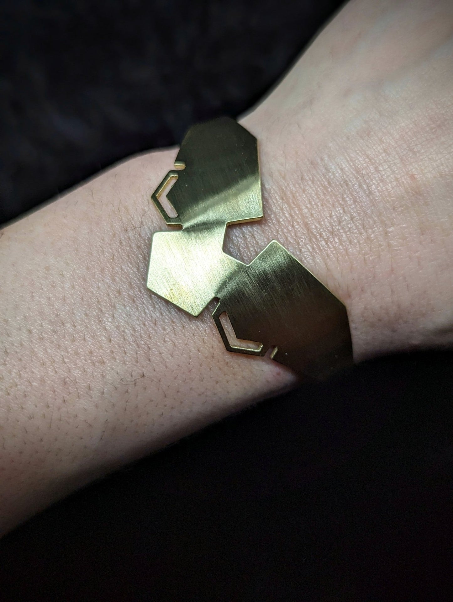 DARKSTAR MACHINATIONS - CHEVRON Cuff / Brass - bracelet