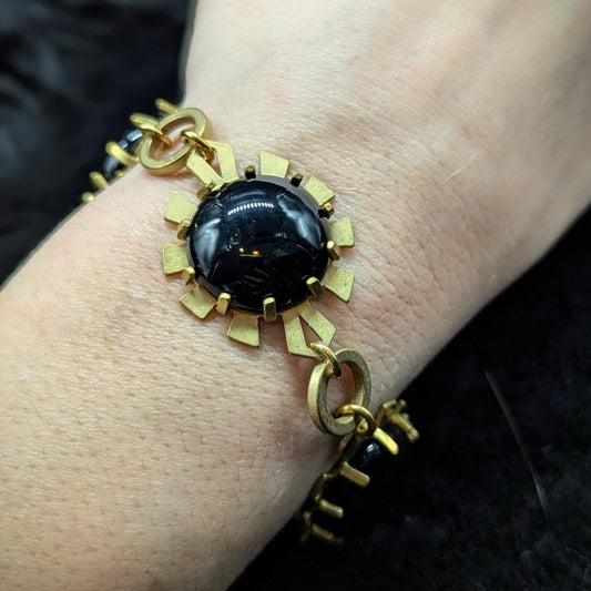 DARKSTAR MACHINATIONS - ELIZABETH Bracelet / Black Agate / Brass - bracelet