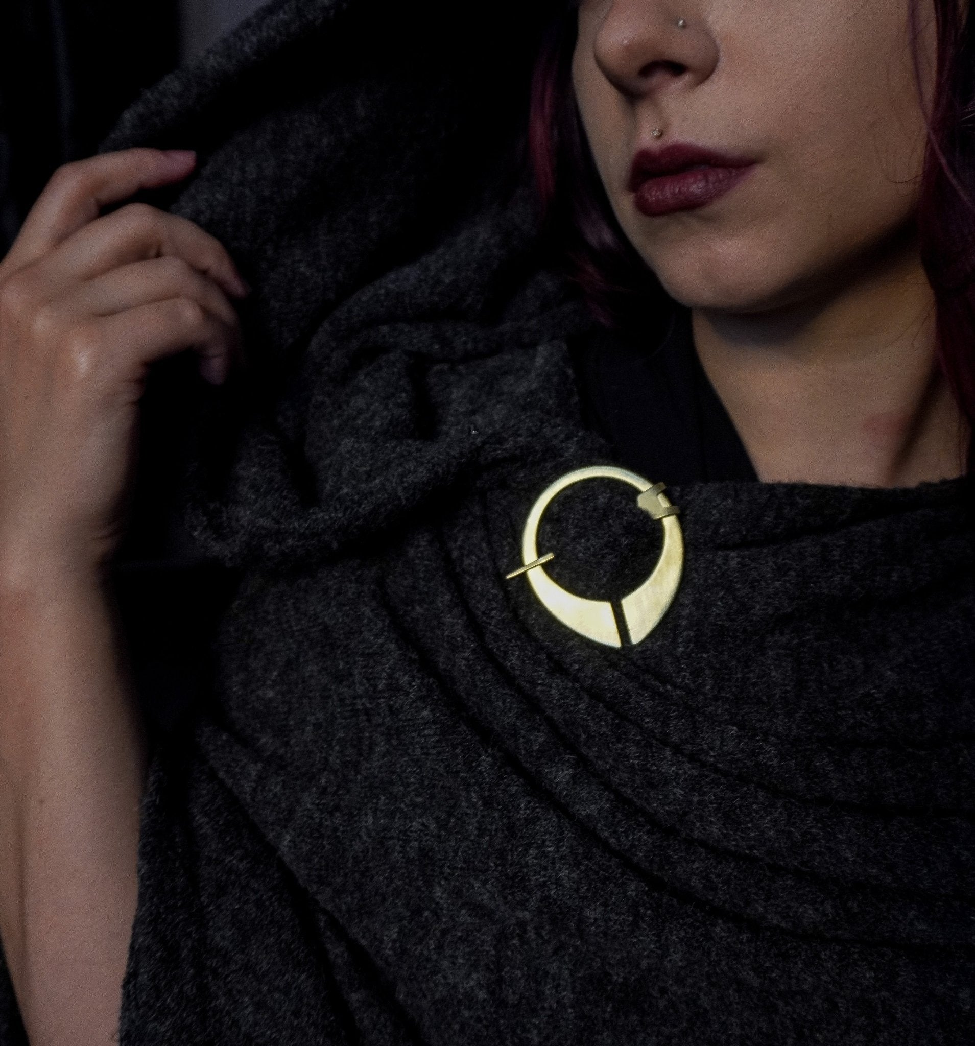 DARKSTAR MACHINATIONS - NORSE Cloak - Pin / Aluminum - Pins