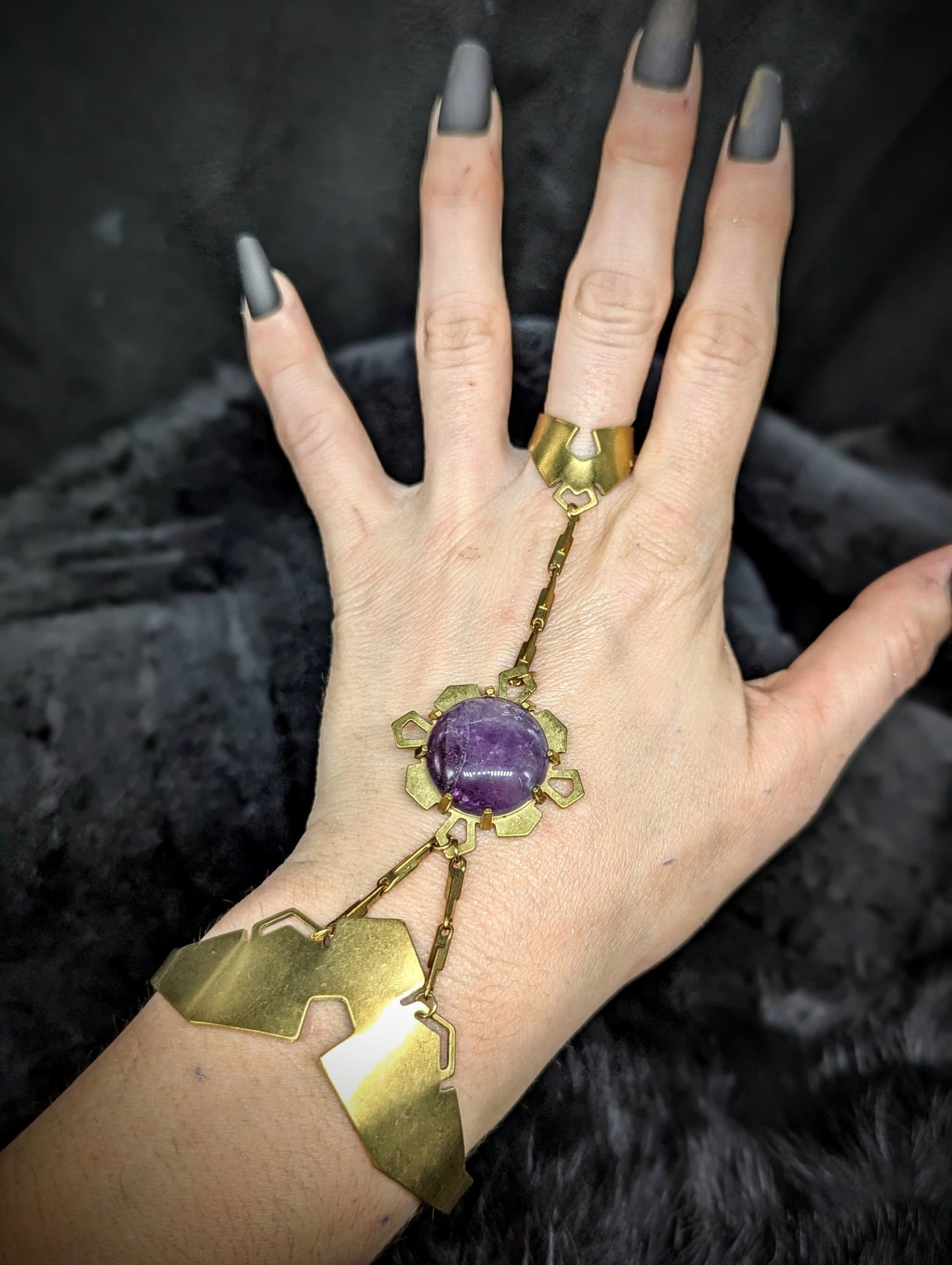 DARKSTAR MACHINATIONS - Single GEM Hand Piece / Brass / Amethyst - Hand Pieces